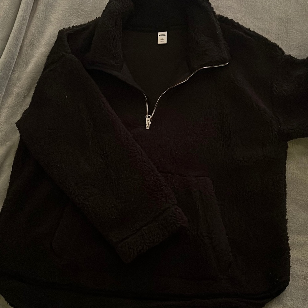 Old navy 1/2 zip fleece. Size med petite. BNWOT.